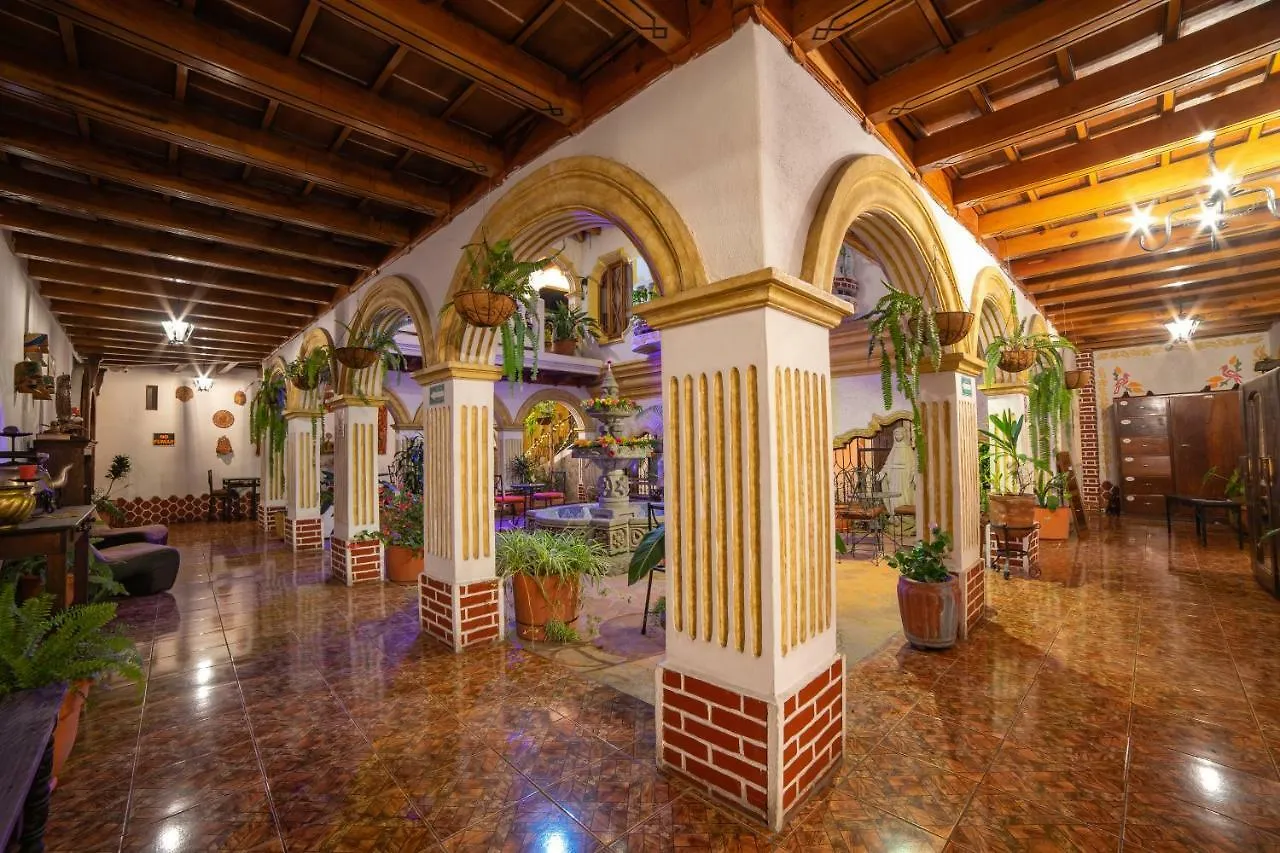 Hotel Gran Plaza Euromaya Antigua